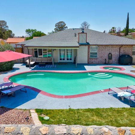 Home With Mountain View/Pool/Tub El Paso Esterno foto