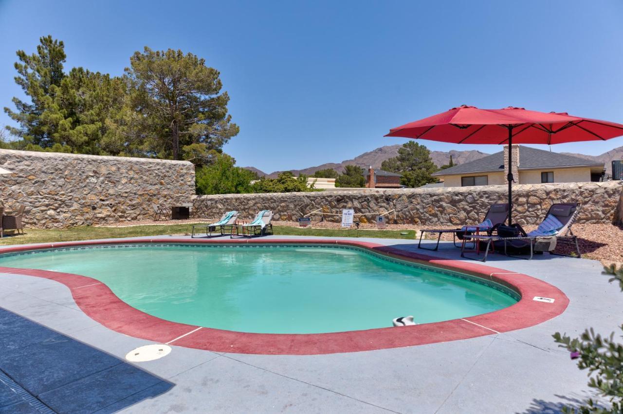 Home With Mountain View/Pool/Tub El Paso Esterno foto